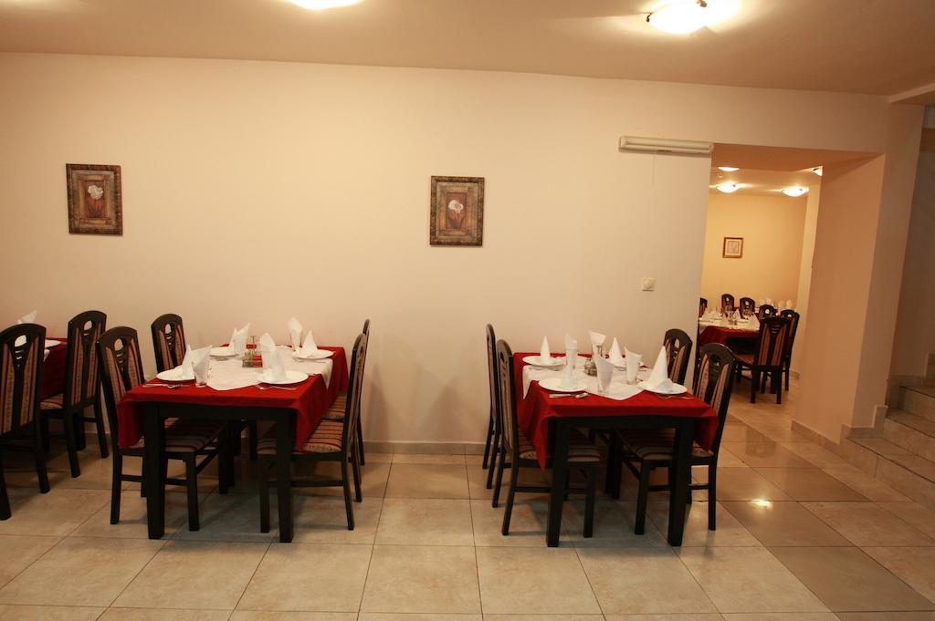Hotel Vila Prestige Budva Ngoại thất bức ảnh