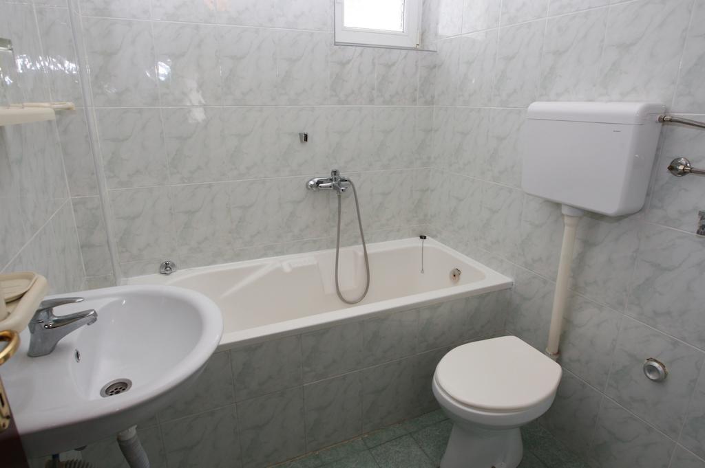 Hotel Vila Prestige Budva Ngoại thất bức ảnh