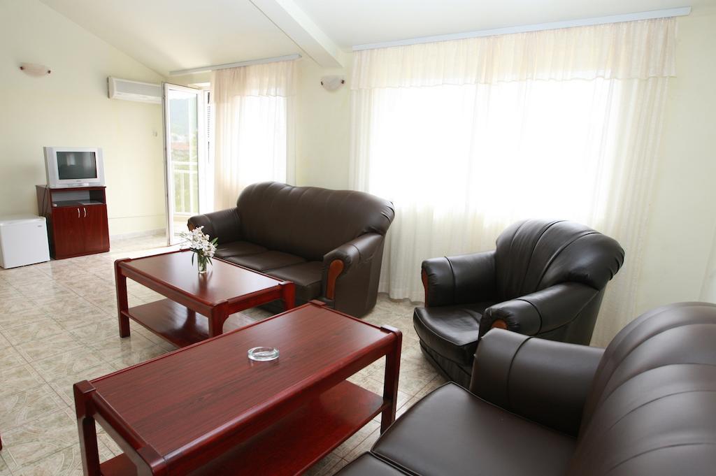 Hotel Vila Prestige Budva Phòng bức ảnh